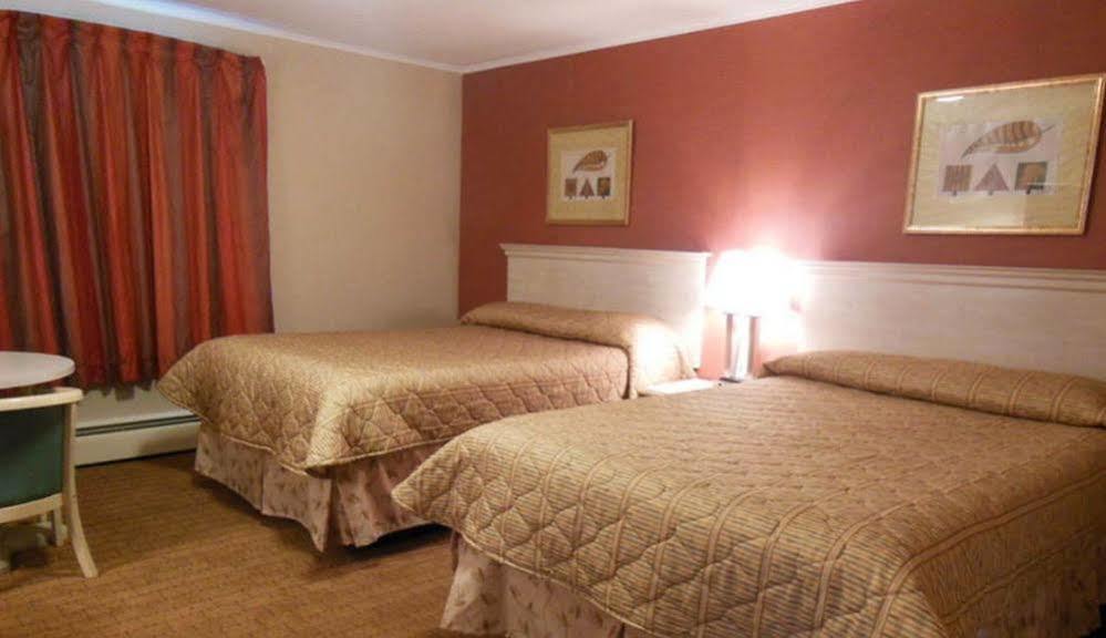 Wilbraham Inn Ludlow Esterno foto