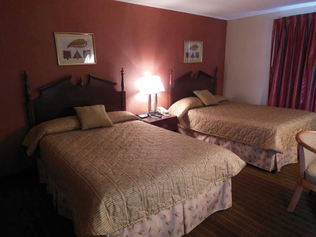 Wilbraham Inn Ludlow Esterno foto